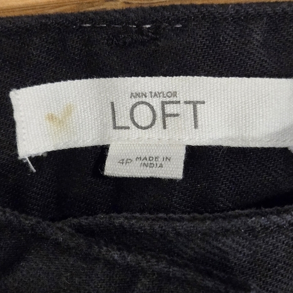 Loft Black Skinny Jeans with Zipper Pockets - Picture 4 of 6